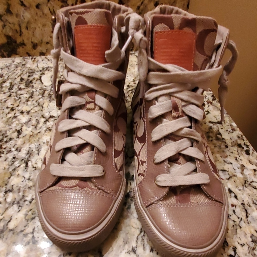 coach sz 6 sneakers